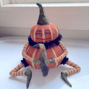 Unusual Stuffed Stacked Pumpkins with painted face Halloween decoration‎